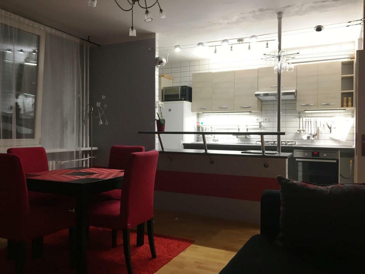 Apartment Scirocco Prague - Two Bedroom Apartment المظهر الخارجي الصورة